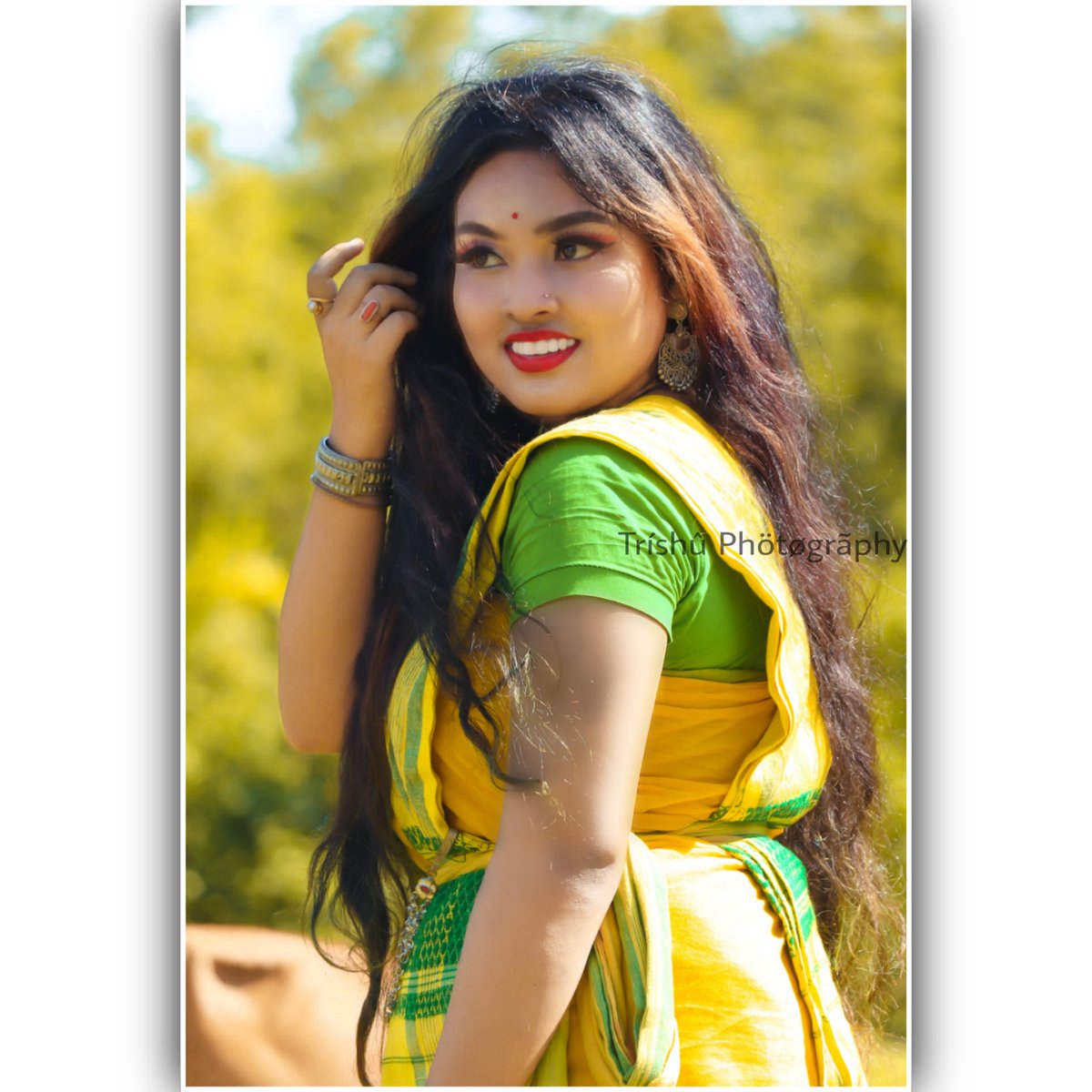 BeingKoch's tweet photo. 🍁🍂🔰 ভাল বেহান 🔰🍂🍁

#Being_Traditional
#Patani
#Koch_Rajbongshi_Girl https://t.co/p6PesOPnfP
