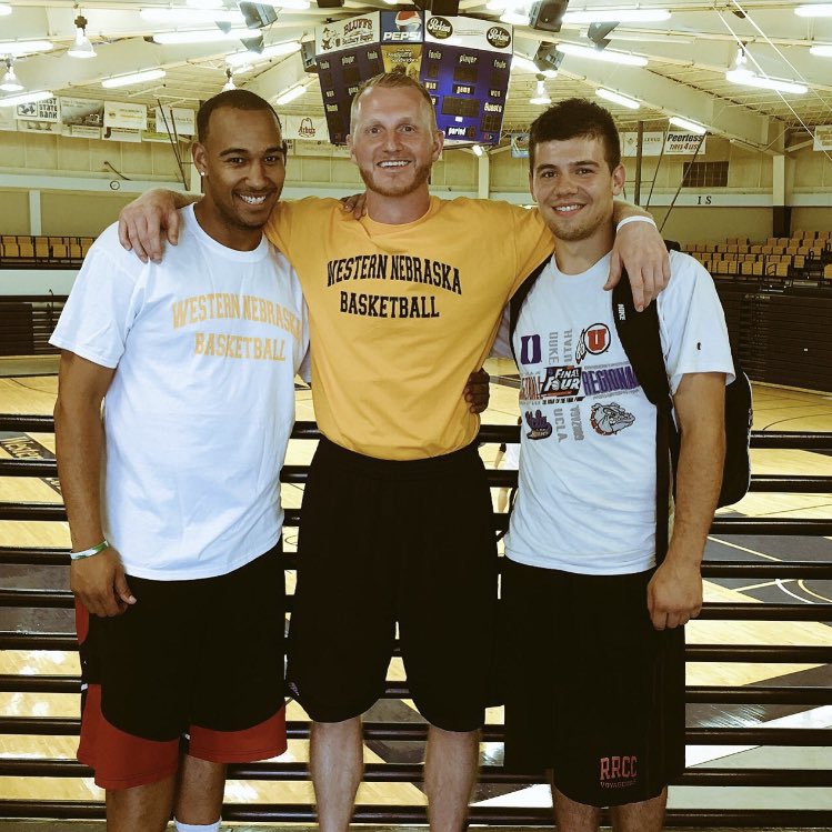 CoryFehringer's tweet photo. Root of the Fruit!
Planted the seeds-cultivated the crop-watched it grow in amazement.
Trust & Commitment.
My Kids, I love you.
Better Together, Forever & Ever.
Gone but not forgotten.
#SpuddyWorld
@CoachBellyTLTL
@billyengel https://t.co/DiUeHcWDiZ