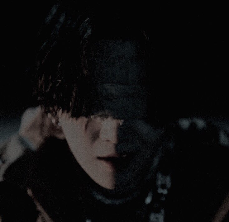 ⠀⠀  had  a  dream  i  was
       𝐤𝐢𝐧𝐠  . ⠀⠀  *  ⠀⠀  
       I  WOKE  UP  STILL
       𝐊𝐈𝐍𝐆  .

kim  seung-il  .
circa  1300s ﹐ korea  .