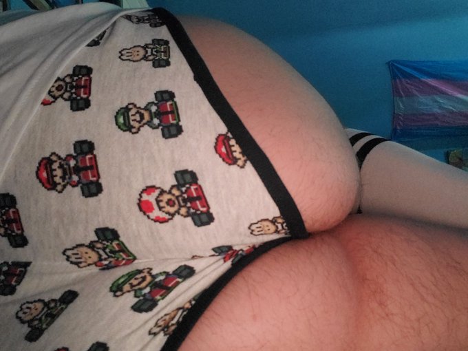 Wanna play Mario Kart? Gonna add some more photos on my OF later. Stay tuned https://t.co/jx54QJQa5l<a href="/tag/nintendoswitch"class="tags"><span>#nintendoswitch</span></a><a href="/tag/pokemonletsgo"class="tags"><span>#pokemonletsgo</span></a>