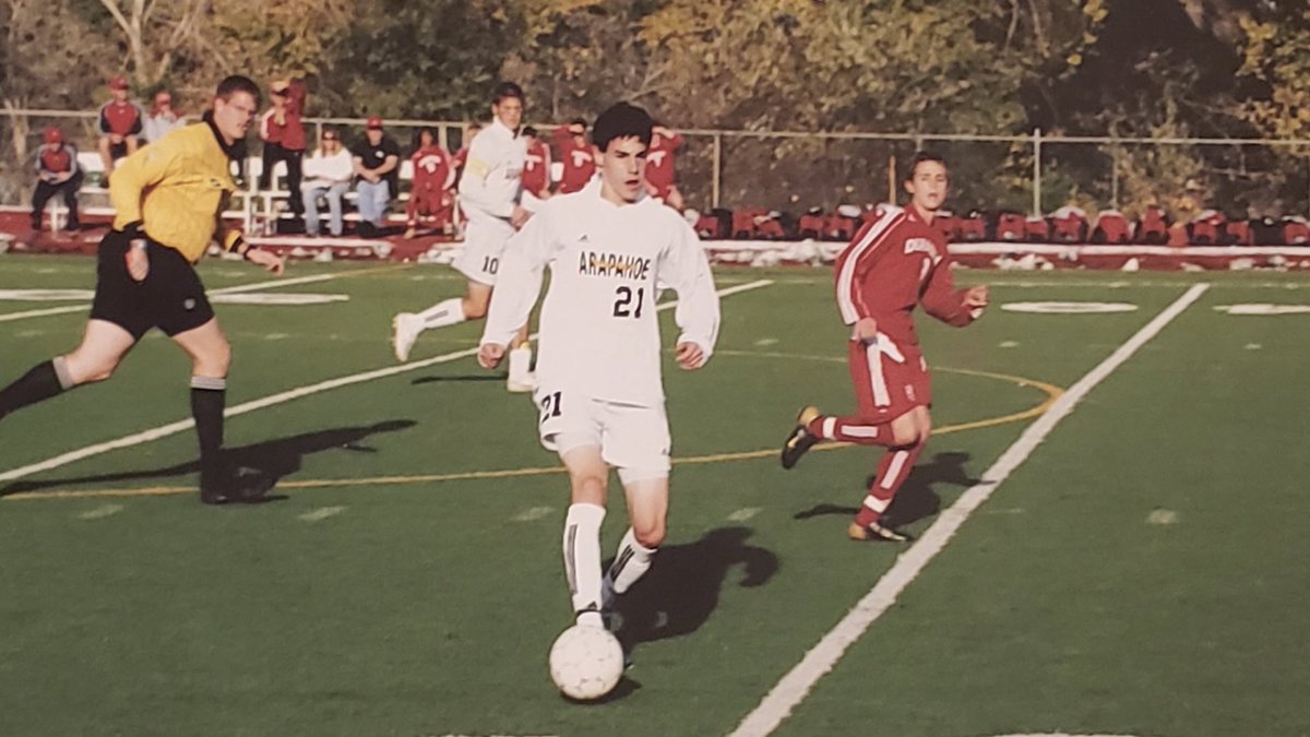 ColinDeaver_'s tweet photo. I was watching @StillDefendDoc, about Locomotive FC defender @DrewBeckie earlier today, when they showed him playing against my hometown Durango High School in Colorado. The DHS player you see in red is Nick Hofman, who I grew up playing ball with. Crazy small world. https://t.co/K9jOhAFfJb
