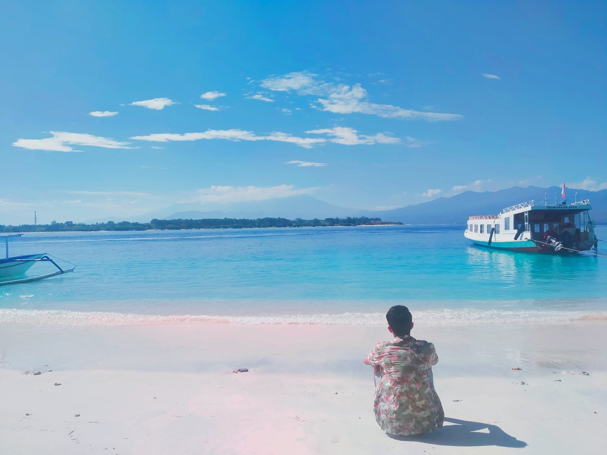 Hay Gili Trawangan, apa kabar setelah lama lockdown ?

#gilitrawangan
#lombok
#explorelombok
#pulaulombok