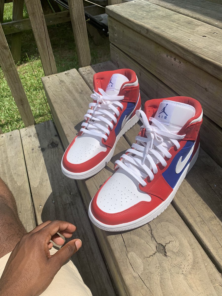 KxcksLab's tweet photo. 💥💥
#AJ1Customs
#AJ1
#CustomKicks
#Sneakerheads
#Customshoes https://t.co/4mMtHkeBOf