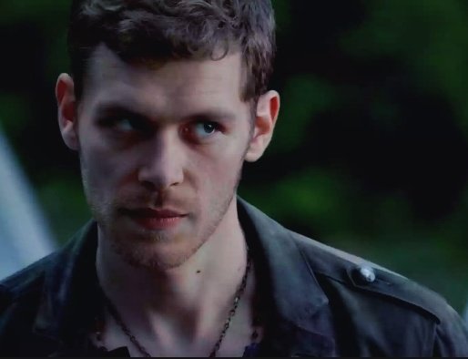 dailyklaroline's tweet photo. https://t.co/1INlq8ZyoE