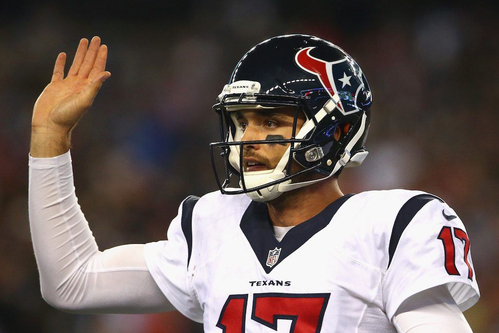 QBWinzzz's tweet photo. In 2016, Brock Osweiler averaged just 197 yards per game with 15 TDs, 16 Ints, and a 72.2 passer rating. He won 8 games.

Also in 2016, Drew Brees averaged 325 yards per game with 37 TDs, 15 Ints, and a 101.7 passer rating. He won 7 games.

#QBWinz https://t.co/kAUyEj4CtJ