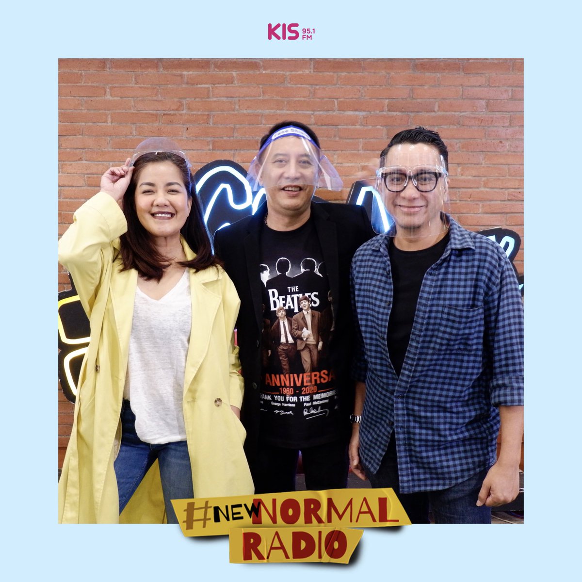 kis951fm's tweet photo. Nostalgia ke program-program televisi tanah air tahun 90an hari ini rasanya memorinya juga ikutan kebawa ke tahun itu ya, KIS Listeners. Seru sekali hari ini bersama @sonnytulung.real dan @jihanfahirareal π#ININORMALSHOW #NewNormalRadio #NewNormalKIS https://t.co/Bhkt9wLMjS