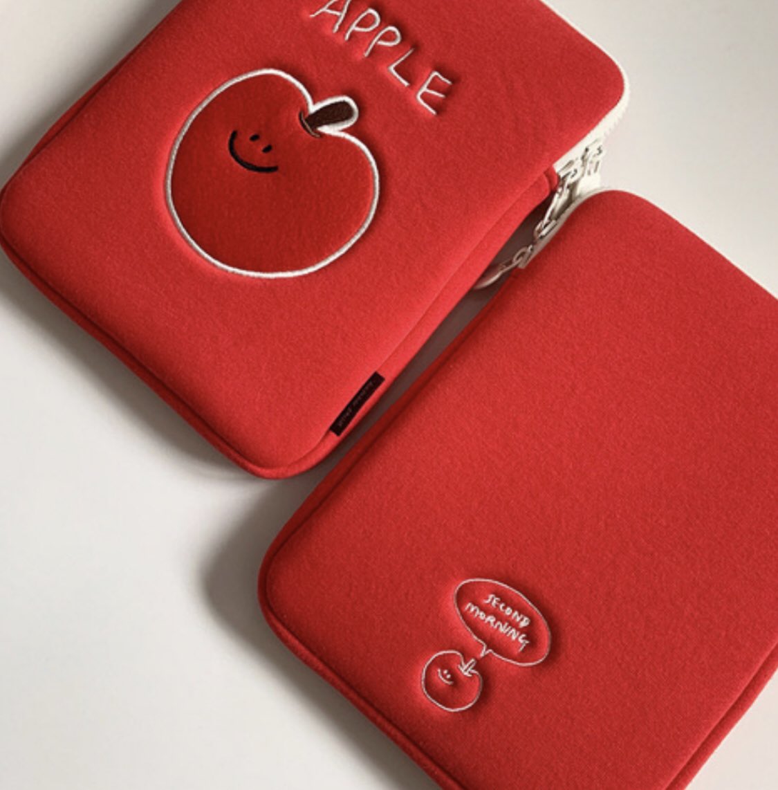 winkshop93's tweet photo. 📣 รับพรี second morning 🍋🍎
ดูเพิ่มที่: https://t.co/GKp8LGN2MI

#เคสairpods #เคสแอร์พอต #เครื่องเขียนเกาหลี #mallingbooth #เคสมือถือ #Recorder #shop1107 #เคสโทรศัพท์ #เคสแอร์พอด #เคสไอโฟน #fromdal #secondmorning https://t.co/1VwCGyiw2N