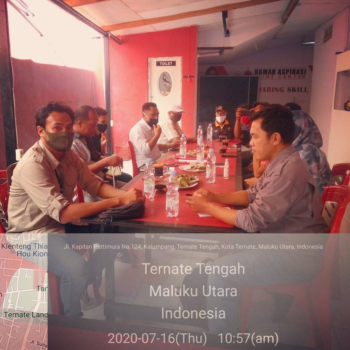 KadepeRiant's tweet photo. Penyuluhan pembentukan koperasi konsumen kepada kelompok masyarakat yg salah satu usahanya adalah perikanan. @PENYULUH_COOP 
#penyuluhkoperasi
#ppklkemnkop
#ppklmalut #ppklkotaternate https://t.co/Kf4oOxeyVS
