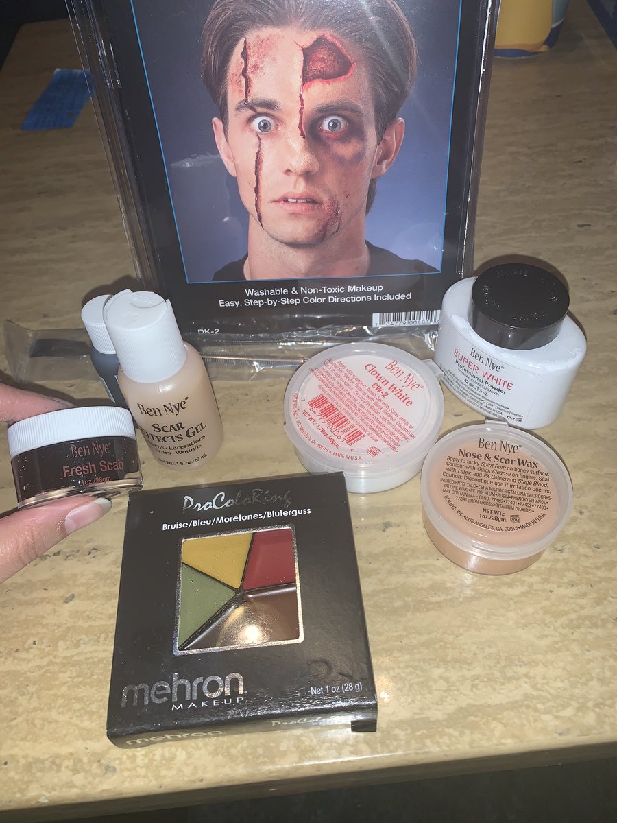 accordingtoC_'s tweet photo. My Halloween makeup came ๐ฌ #BenNye #mehron #Halloween2020 #fakewounds https://t.co/DmRdfRjaA6
