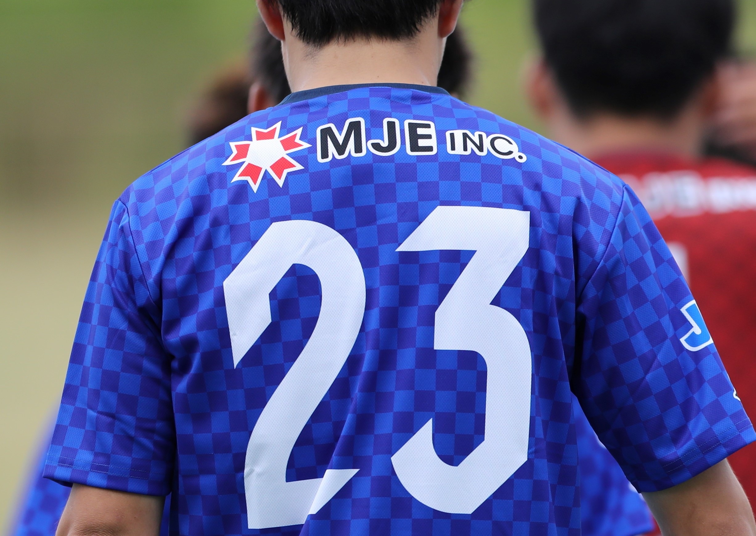 奈良クラブ パートナー いよいよ明日jfl開幕クラッカー ユニフォームパートナー 株式会社中川政七商店 鎖骨 株式会社mje 背中 株式会社丸産業 パンツ 奈良県 奈良市 ホームタウン 右袖 ユニフォームサプライヤー