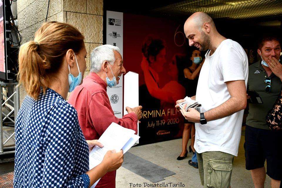 DonatellaTurill's tweet photo. #tff66 #TaorminafilmFest #cinema #eventi #videobank #proiezioni #stampa #fotocredit #donatellaturillo
Maria Guardia PappalardoLino Chiechio #leogullotta https://t.co/gTBs6AzWfx