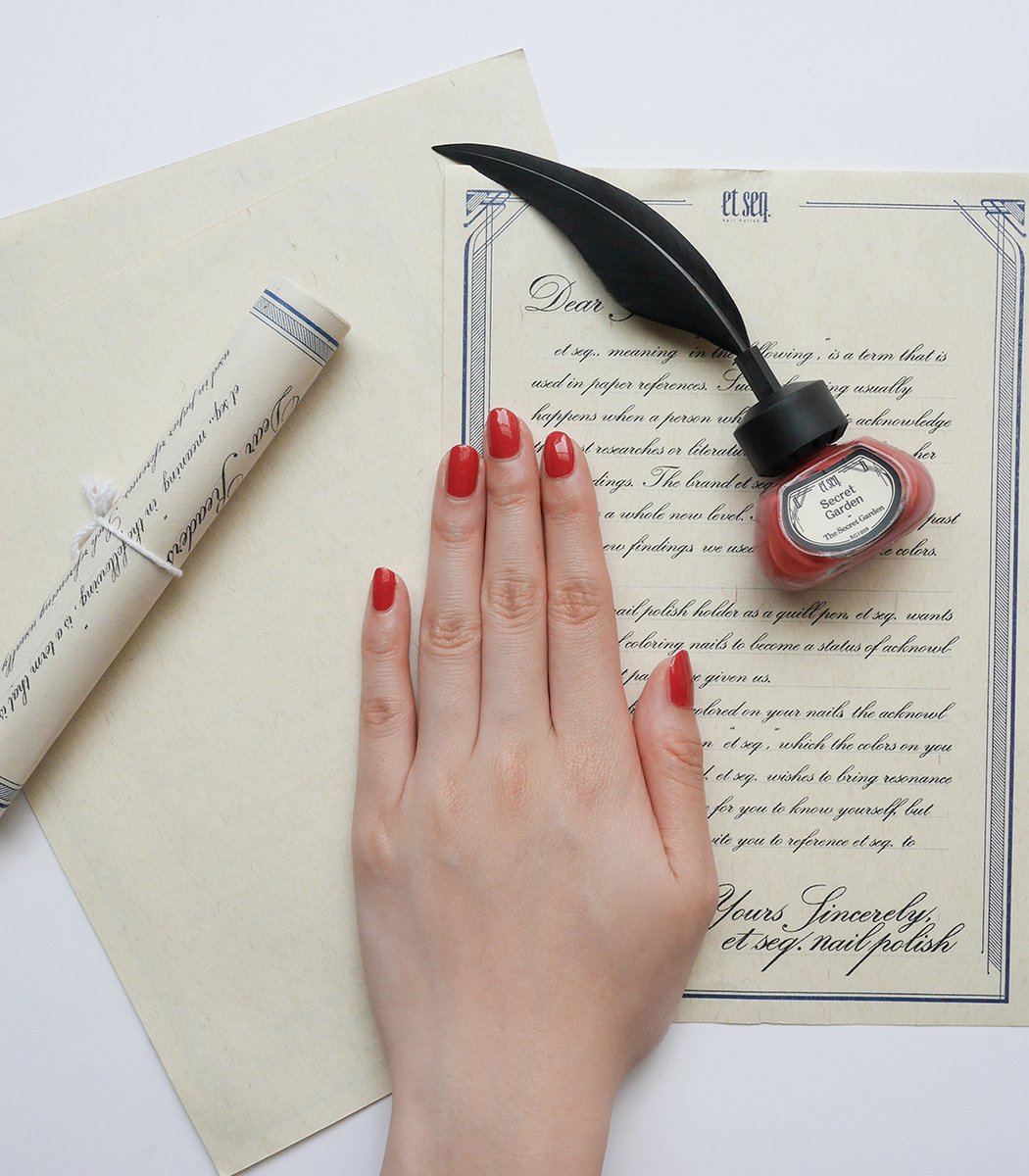 Et Seq エセク 羽根ペンネイルポリッシュ これ一本で夏っぽい つややかなオレンジレッドの Sg1909秘密の花園 羽根ペンネイルポリッシュ セルフネイル