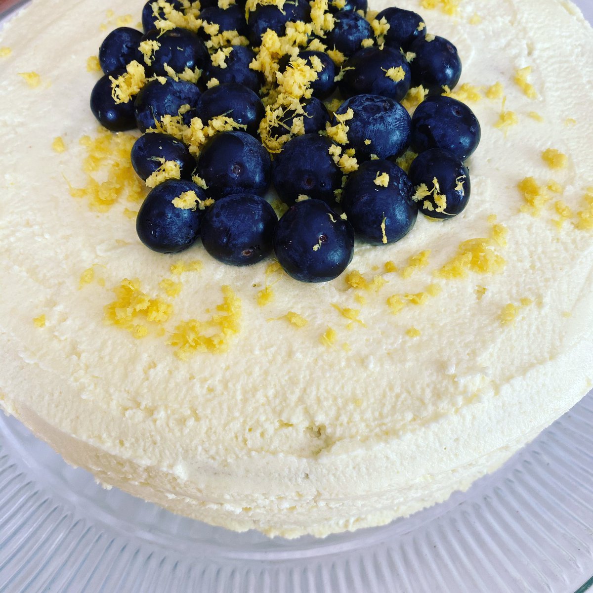 demicha's tweet photo. My #glutenfree + #dairyfree Lemon Blueberry Cake using my fave @BobsRedMill flour! #baker #foodie #COVID #treats &amp; things! https://t.co/4RXB8M4ToX