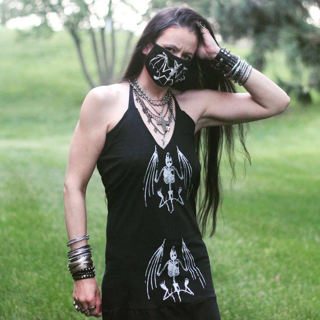 LisetteMonster's tweet photo. Match your mask to your outfit!
Photo by Drew Horton @MadResults_
#WearAMask #WearADamnMask #SkeletonBat #COVID #CoronavirusPandemic #Coronavirus #NotAHoax #Fashion #creativity #AlternativeFashon. https://t.co/keMRHNoYkp