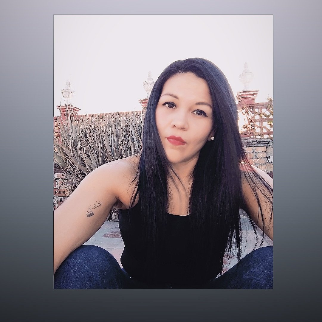 floreecitaa's tweet photo. #NuevaFotoDePerfil https://t.co/hjHn1ZqjdM