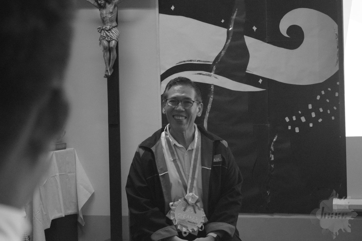 spcbhssc's tweet photo. "Always speak the truth especially for those who are in power."

It has been a year since Atty. @ChelDiokno was able to share his ideas about leadership to our Paulinian students, yet his words will never fade especially these times of challenges. https://t.co/15SAkSFa96