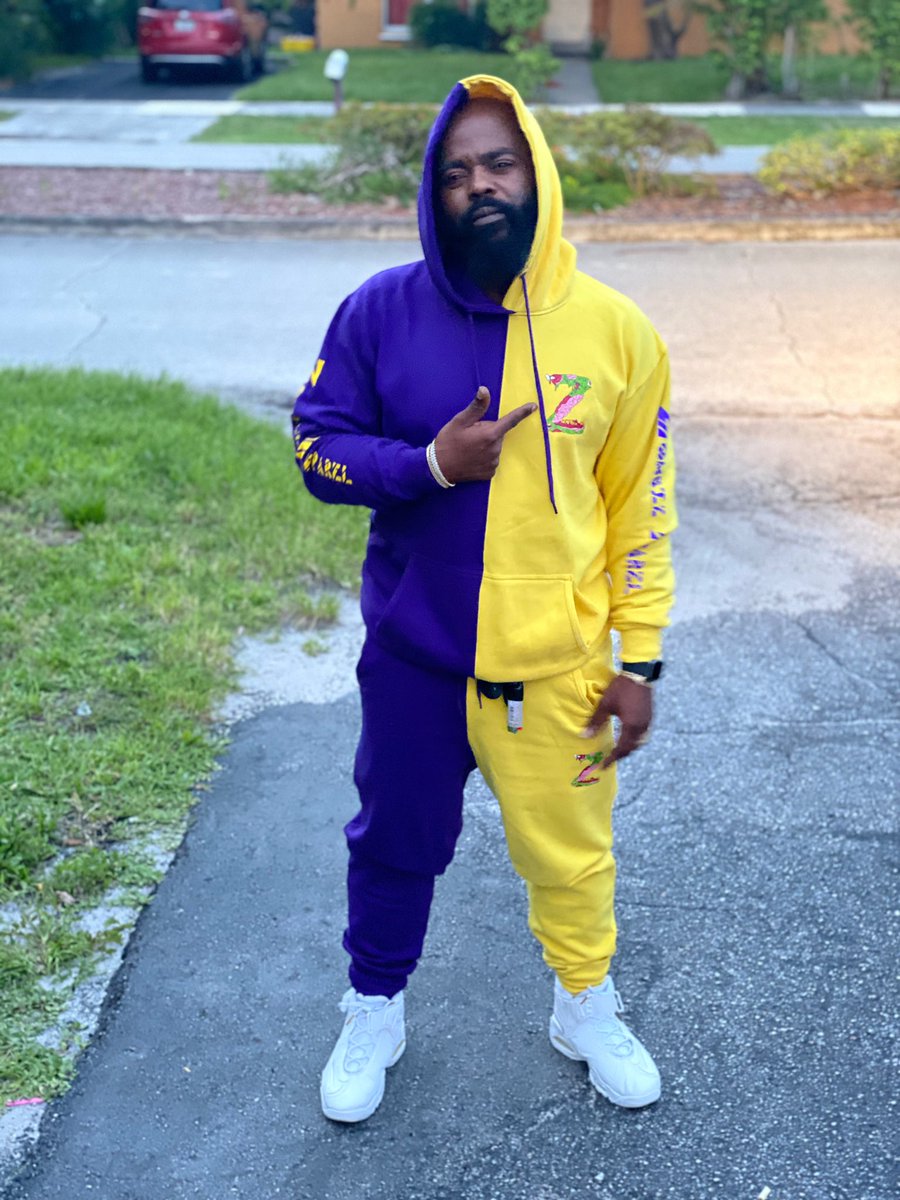 ZombieApparel's tweet photo. @misscurlydoll @8KingOfKingz8 Dope new clothing line check us out π₯π₯π₯ #ZombieStepper https://t.co/eYaJ7j6C14 https://t.co/PBvhlSfeUS