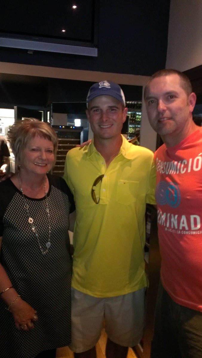 glogs20's tweet image. 7 years ago you were lucky enough to meet us at Muirfield @Streels54 😂😂 always great seeing you and watching you play well 🤙