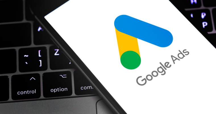 DevendraSEO's tweet photo. Google has announced it’s increasing the features of their responsive ads today by adding two features: location extension insertion and countdown customizers. 
https://t.co/3aQWPXM3cJ   @sejournal 

#PPC  #SearchAds  #GoogleSearchAds  #SearchNetwork  #digitalmarketingtips https://t.co/Jmenqx56XK