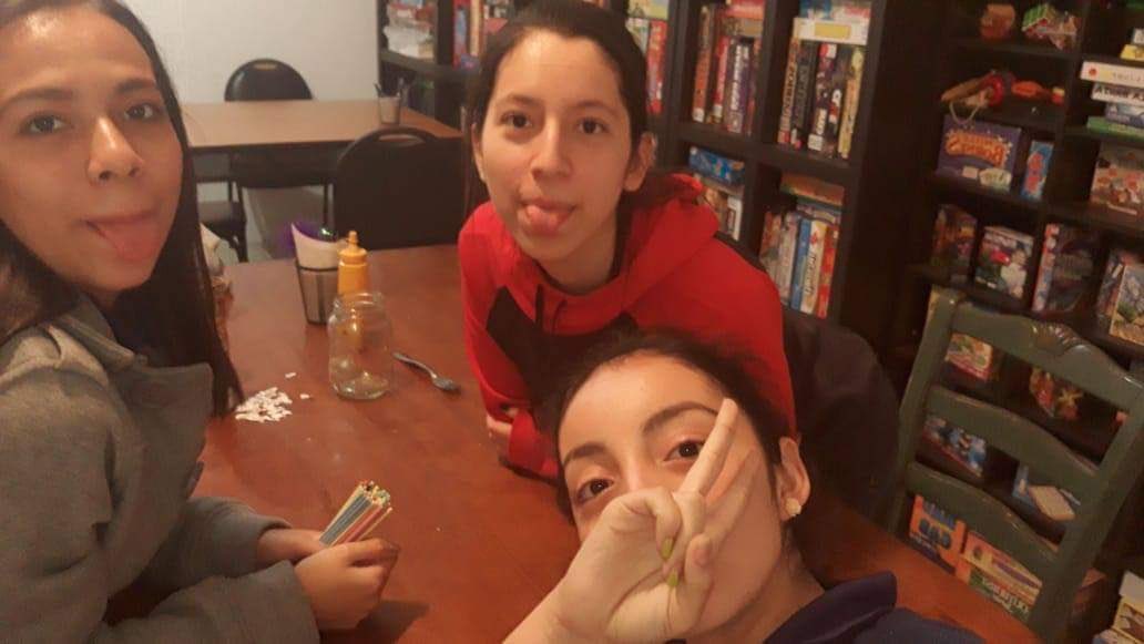 IsabelCorne28's tweet photo. Zeidy bella feliz cumpleaños, tqm, espero pases un increíble día, te deseo todo lo mejor del mundo, te mando un fuerte abrazo.💖
https://t.co/lPKOhV6ow8 https://t.co/sFjIRQ3yKg