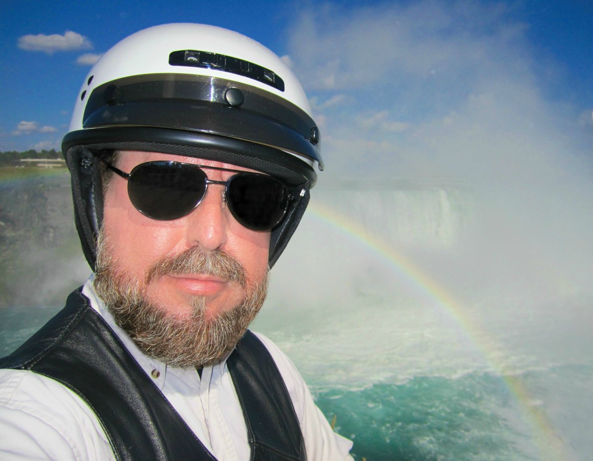 RiderOut's tweet photo. All #motorcycle travel is #EssentialTravel #NiagaraFalls https://t.co/bqSvmt7W2J