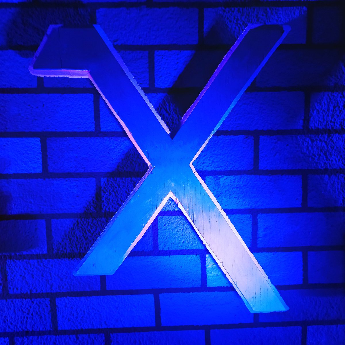 xchmel's tweet photo. Son tiempos eXtremos pero siempre es buen momento para cosas chidas aunque sean #X
Mañana por FB Live X-Show en punto dr las 10pm con @jetjaguarrocks https://t.co/DzwEm1b4Rx