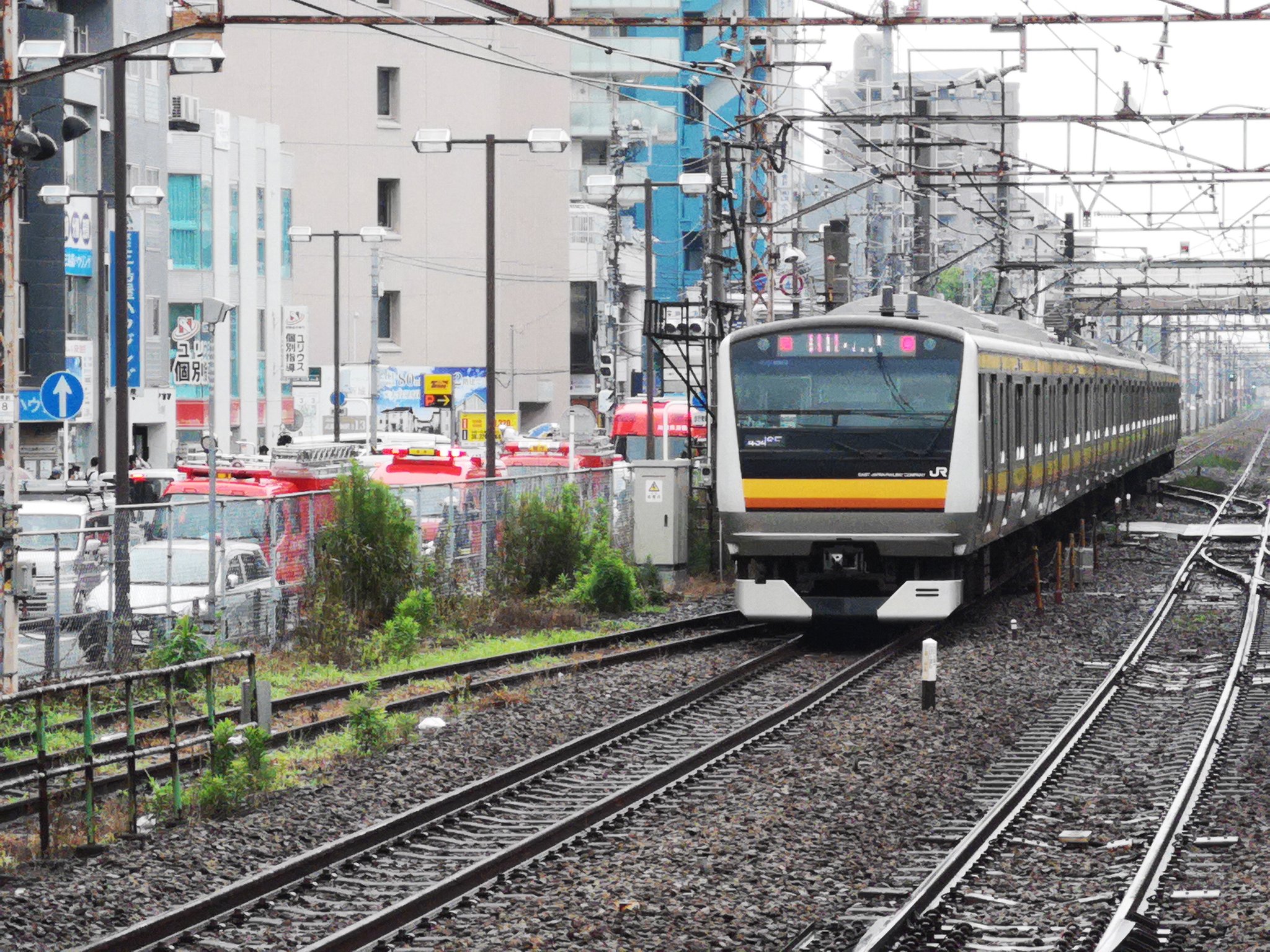 南武線の武蔵溝ノ口駅～武蔵新城駅で人身事故の画像