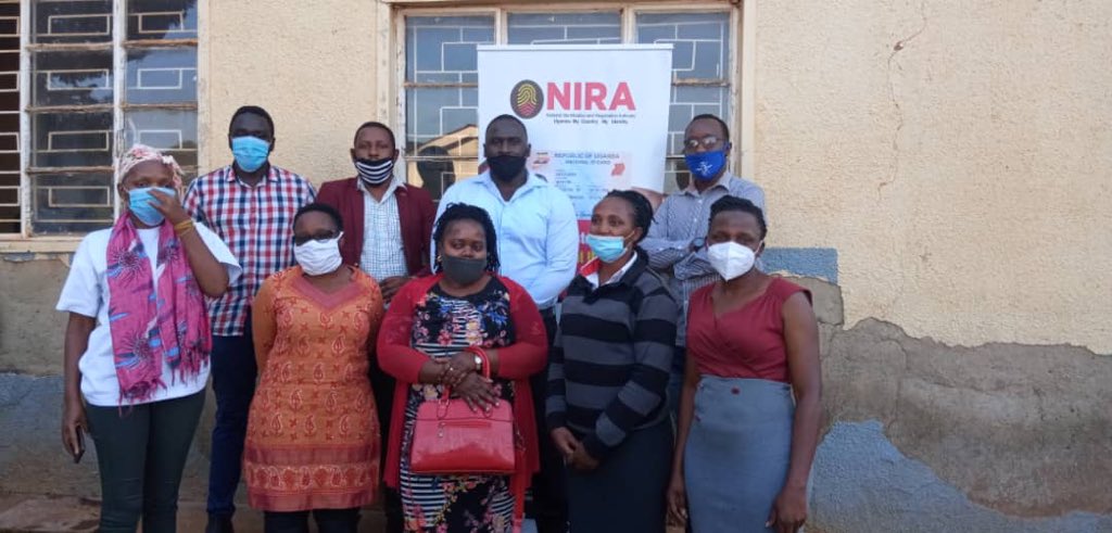 NIRA_Ug's tweet photo. Over 50,000 #NationalIDUg have been issued in a week of our presence at the sub counties of Wakiso, Jinja and Mukono.
#NIRAStats. #PickYourID 
#NIRAService. #NewNewEra https://t.co/JRseRTJjJP