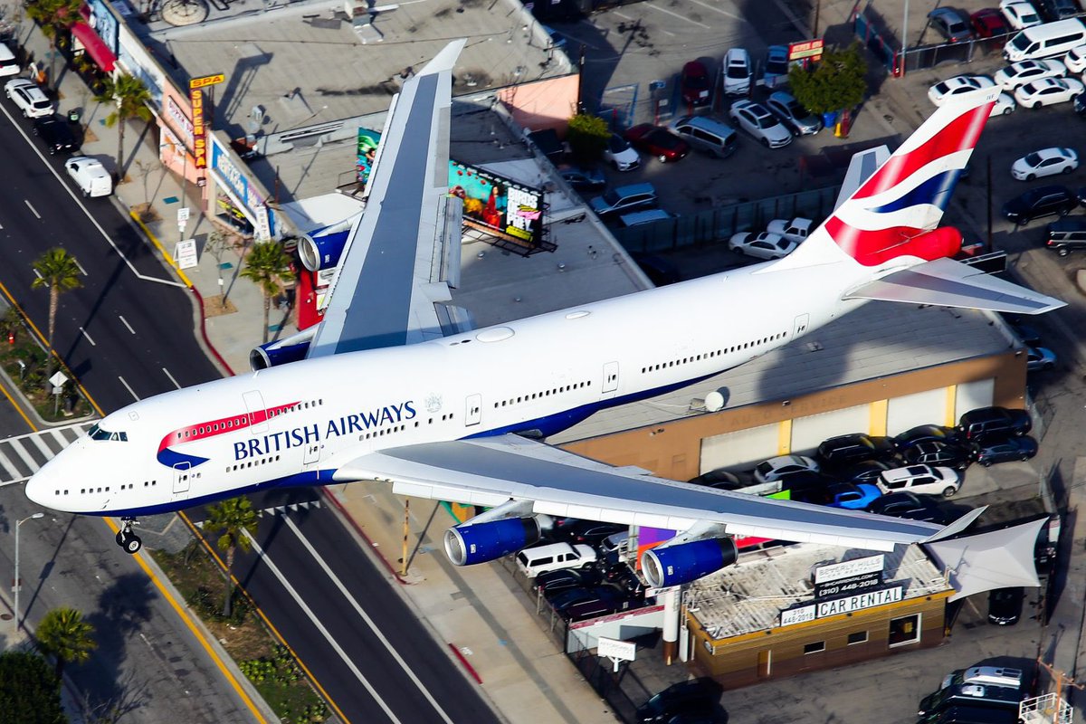 SpencerChew's tweet photo. And after a few months of dreaming and wishing, my chances of flying a #BA100 on the Queen Of The Skies have been dashed! https://t.co/bm16cmtUX7