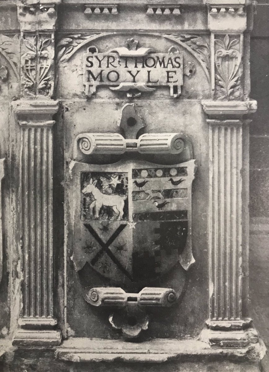 The Moyle monument is a tomb chest of Caen stone, with fluted pilasters creating niches emblazoned with coats of arms. The heraldry wasn’t painted, but rather, details were picked out with small pieces of stone inlay.2/7