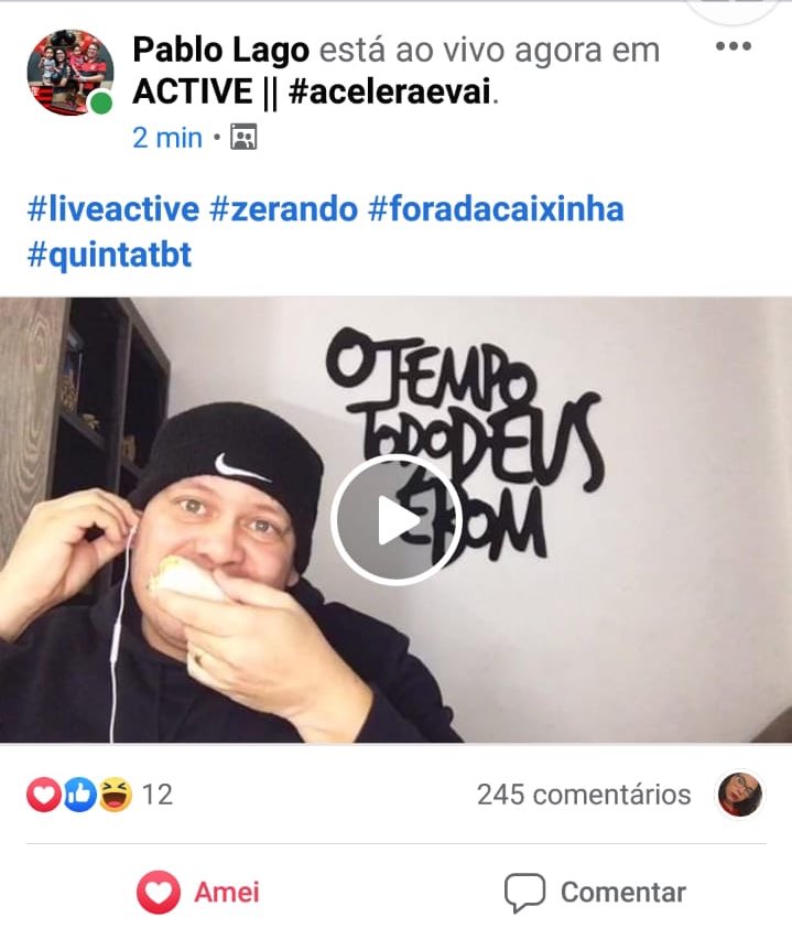 juventudepvnjl's tweet photo. Live que começa com pizza termina com gosto de quero mais. Reza a lenda! 🍕 #quintatbt #zerando https://t.co/0chPkgoY8k
