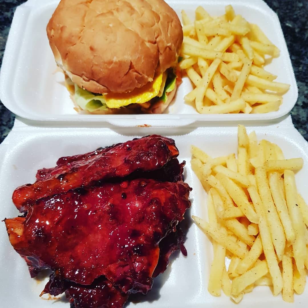 DlaminiGlobal's tweet photo. We make the best Sandwiches, Prego Chicken &amp; beef sandwiches, Club sandwiches, Burgers, Chicken mayo sandwiches,  Egg &amp; Tuner sandwiches, Omellete sandwiches, Dagwood, Wings &amp; Ribs. Place Your Order now on: 078 495 2274 / 078 458 4768 we can deliver for you around Sabie 👇😋 https://t.co/CYdU9bqRfr
