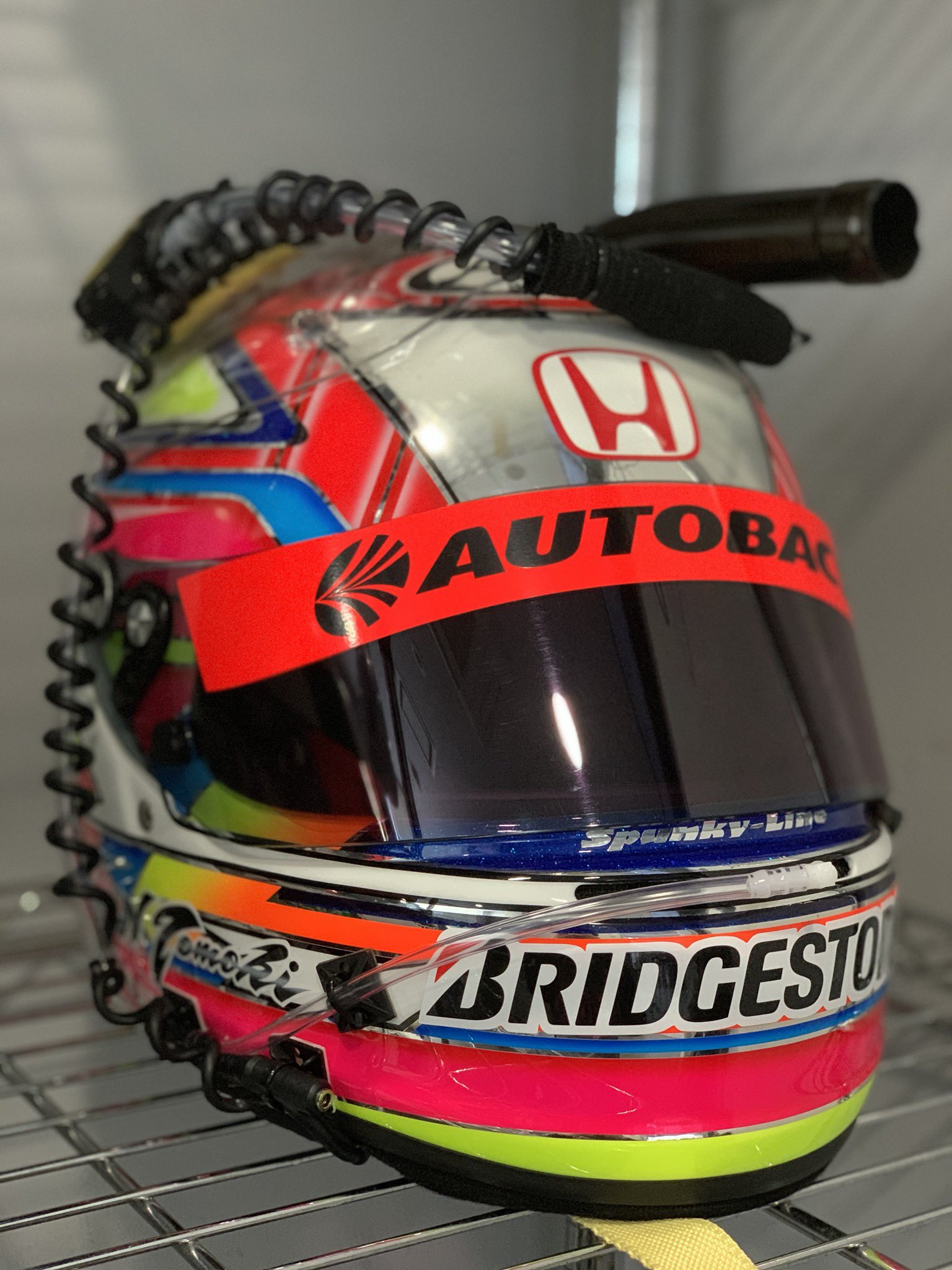 オートバックス ドライバーのヘルメット １枚目 野尻選手 ２枚目 福住選手 ３枚目 高木選手 ４枚目 大湯選手 Supergt Supergt たかのこホテル富士300km Arta オートバックス T Co K7stk7jkwh Twitter