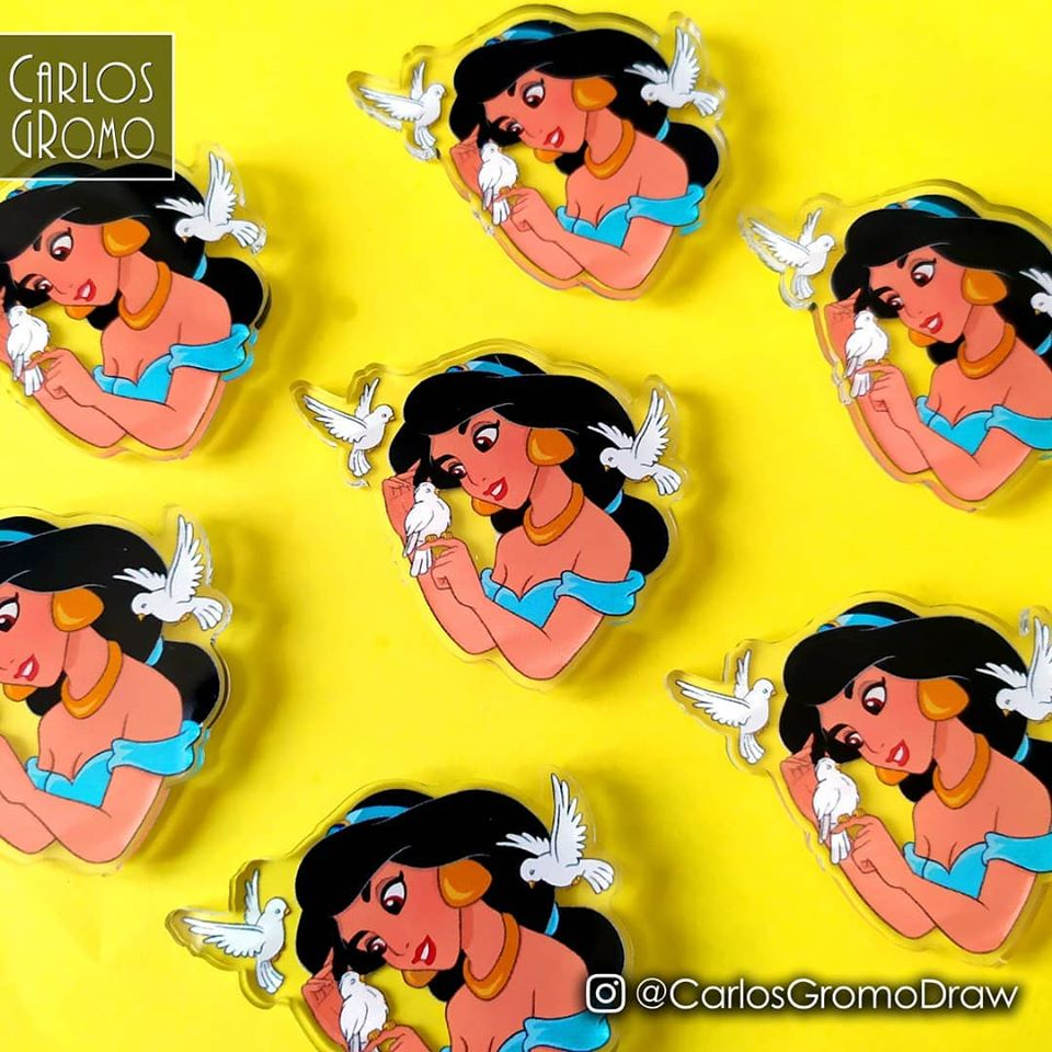 CarlosGRomoDraw's tweet photo. PIN Disney Princes 👸🏻 Limited Edition (4cm)
.
🔴 Shop: https://t.co/QeHXswP8wE
.
.
.
#disneypin #pin #ariel #thelittlemermaid #belle #jasmime #aladdin #pocahontas #sleepingbeauty #mulan #frozen #handmade #disney #disneyprincess #waltdisney #ilustration #draw #couple #friend https://t.co/b9OJ2a8OH4