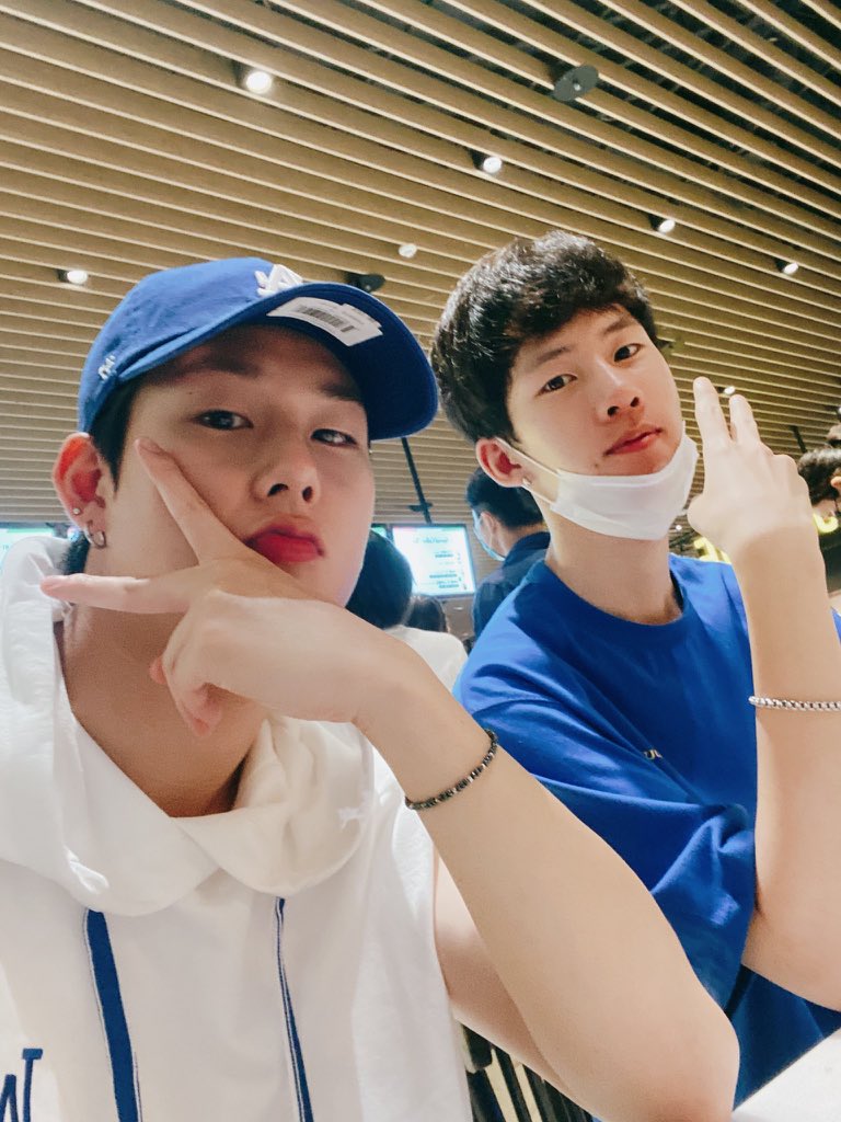 milkyjooheony's tweet photo. @lalabebe52 @BiNuBear @senrie93mx @OfficialMonstaX @official__wonho @nunusbub @yorkiedooly @_mxwhtonii @crismis3ga @ali__alligator @GelseyMon @monhamsta @fauxrugged @h1uty @EngineerChick2 @Collegechic99 @Vynj16 @_hohombb @Lna11666203 @Shownus_Bebe @robynmelbourne @MrsLeonSKennedy Bias and new bias wrecker 😂
@OfficialMonstaX @official__wonho #FantasiaBillboard200 #ChaoticForMonstaX #LetsGetChaotic https://t.co/vX2xCVCoq9