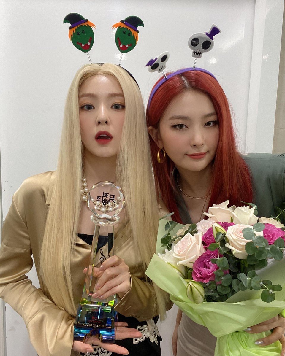 picsofirene's tweet photo. we are proud of you 💛 #Monster1stWin @RVsmtown https://t.co/1zgIlemcGk