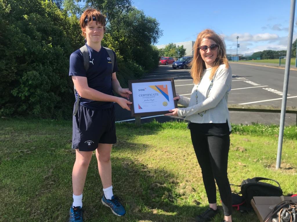 josh_jhoyle tweet media