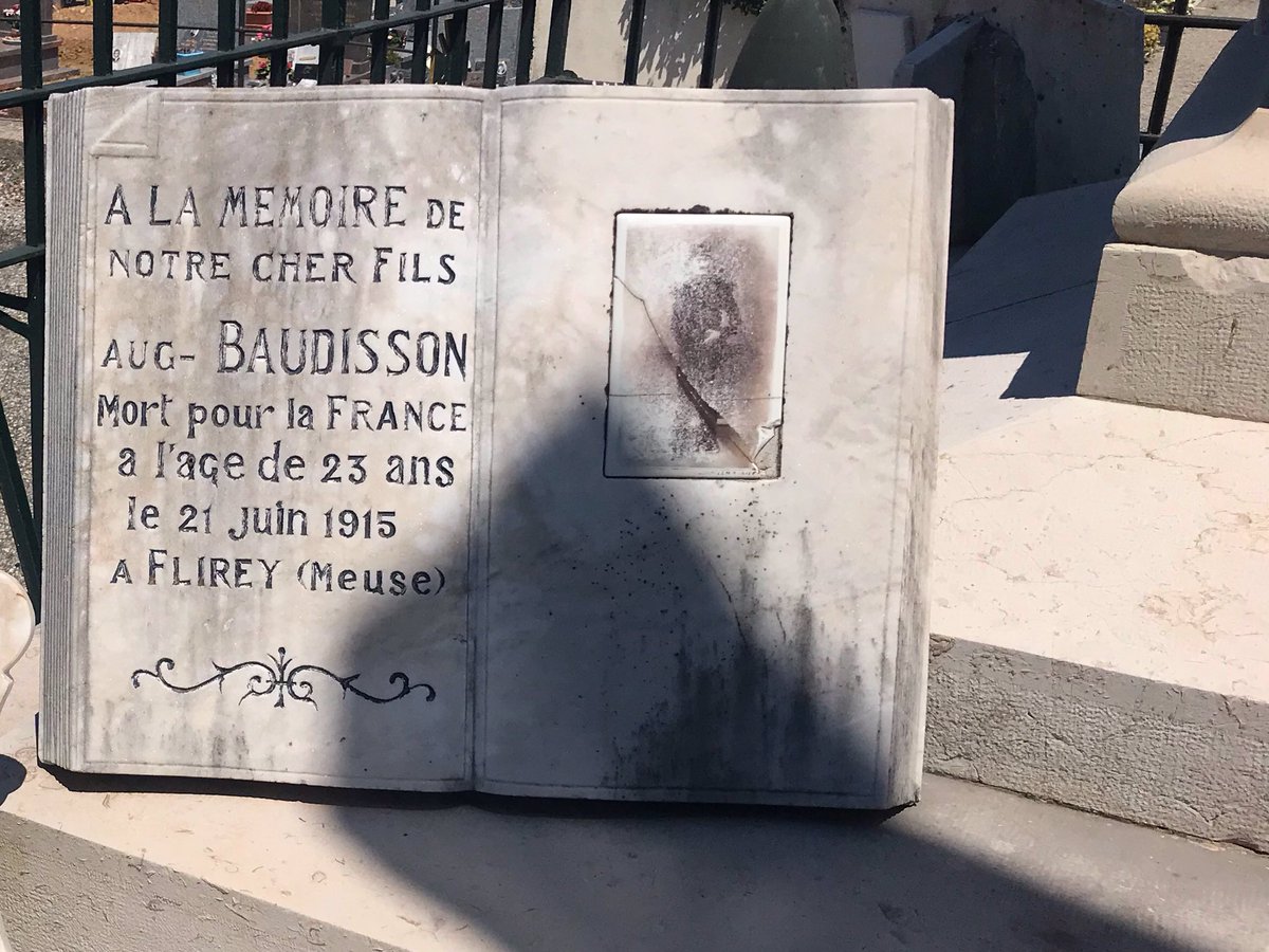 Coquille géographie sur cette plaque.
Vu du sud , le « Nord »est un territoire lointain et inconnu. #ww1  #flirey