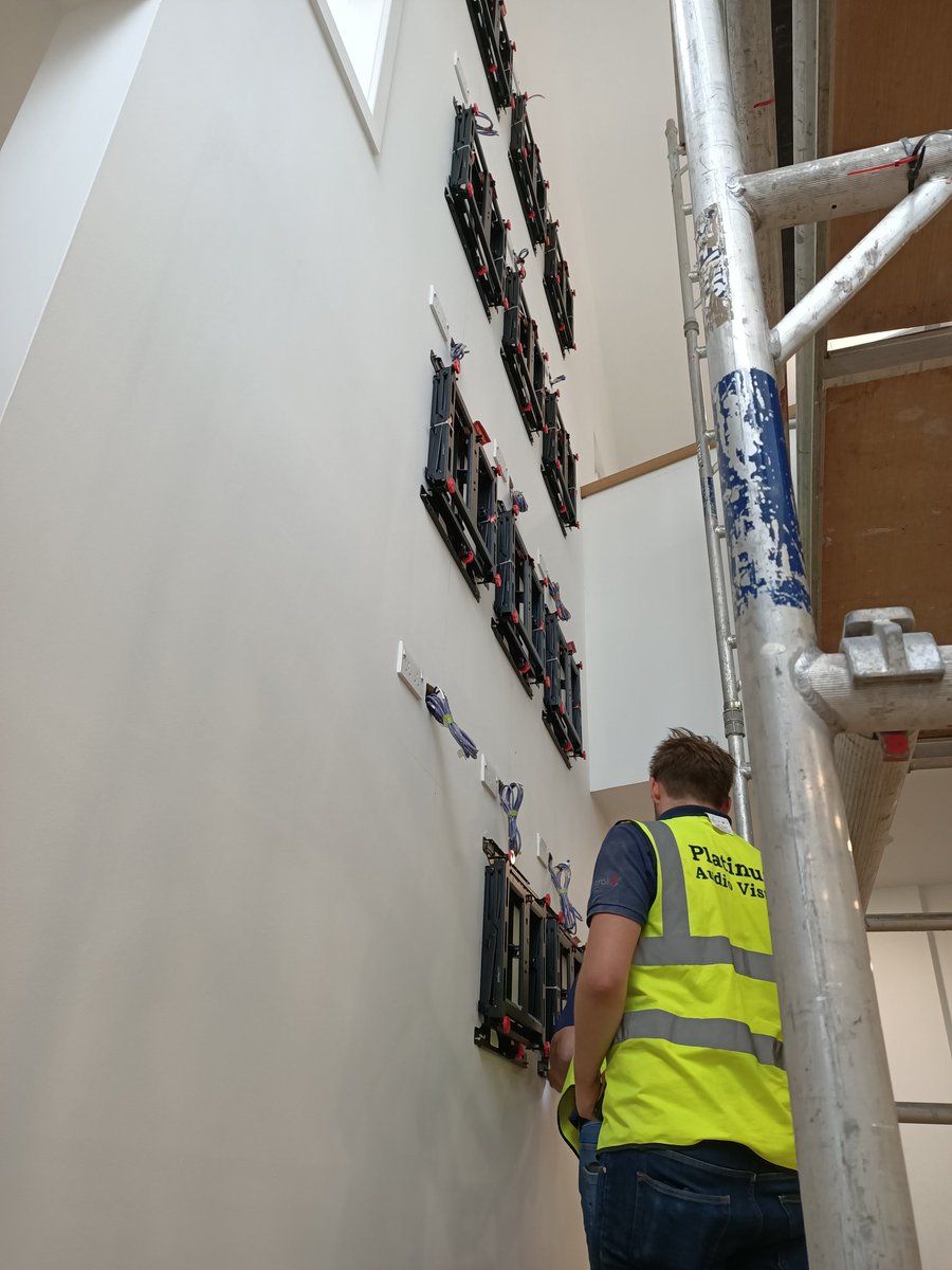 ben_platinum's tweet photo. Video wall installation under way in a new distillery's visitor and demonstration facility. Twelve 55" LG panels in a4x3 portrait layout @HabitechLimited @Control4 @Wyrestorm @PeerlessAV #avoip #whisky #gin https://t.co/gLWVbrFYiX