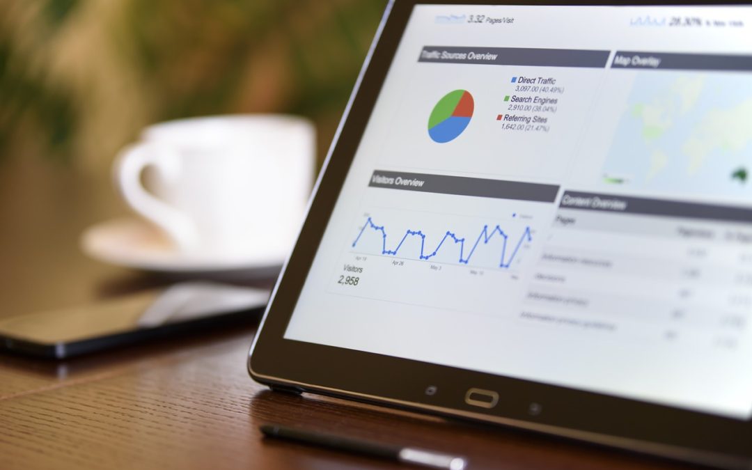 DavidMaddaloni's tweet photo. 🕐 Mancano 5 minuti alla presentazione dei risultati della ricerca "Best of Digital" dedicata ai trend seo del 2020!

è ancora possibile iscriversi al Webinar delle 13
👉🏼 https://t.co/kLpb2SxbYB

@DigitalCoachIT @lukpapa 

#BestofDigital #DigitalCoach #seotrends https://t.co/lKLpmIYXh4