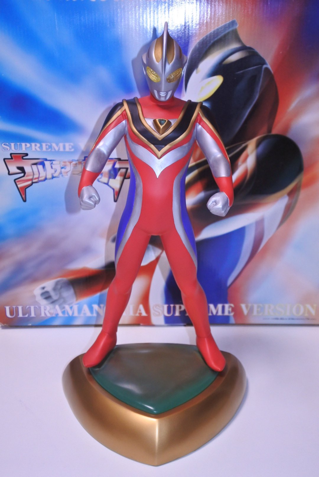 エクスプラス ウルトラマンガイア SUPREME VERSION. フィギュア
