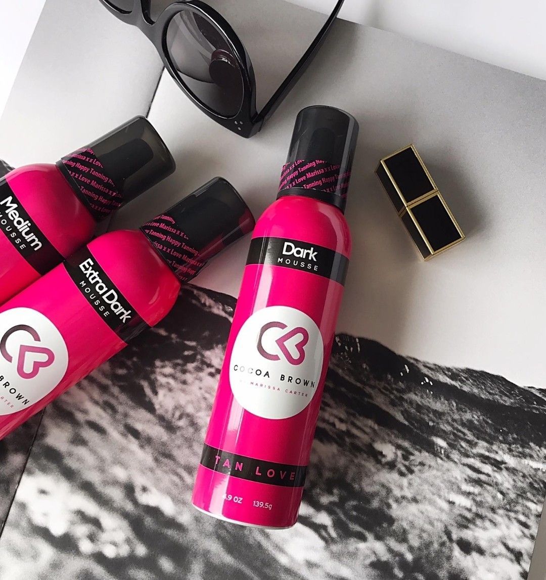CocoaBrownTan's tweet photo. The Three Amigos ...(soon to become Four again 🤫🤗) Which shade are you choosing for this, hopefully sunny, weekend? 🌞

#CocoaBrown #TanLove #TanningThursday #CocoaSquad https://t.co/8aKfW7oDLg
