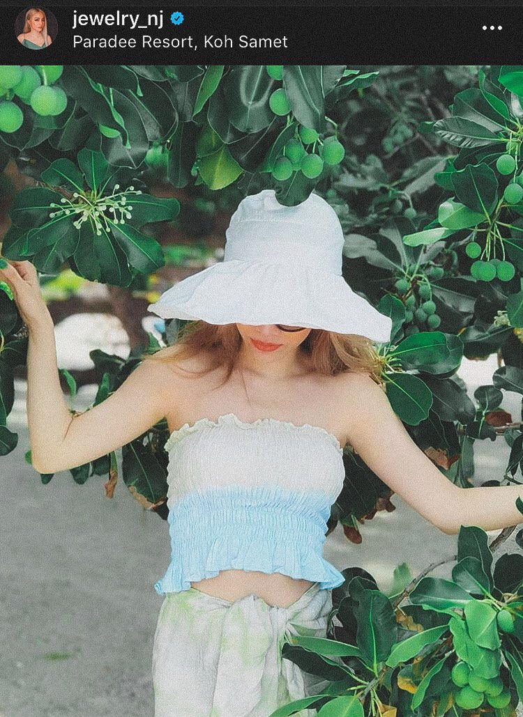 nnnewp's tweet photo. แค่ไปเที่ยวทะเลทำไมต้องพกความสวยไปเยอะขนาดนี้อะคะ ☺️☺️🌸🌈☁️🐠
#นิวจิ๋ว #Jiewpiyanut https://t.co/l8SIdmF9vk
