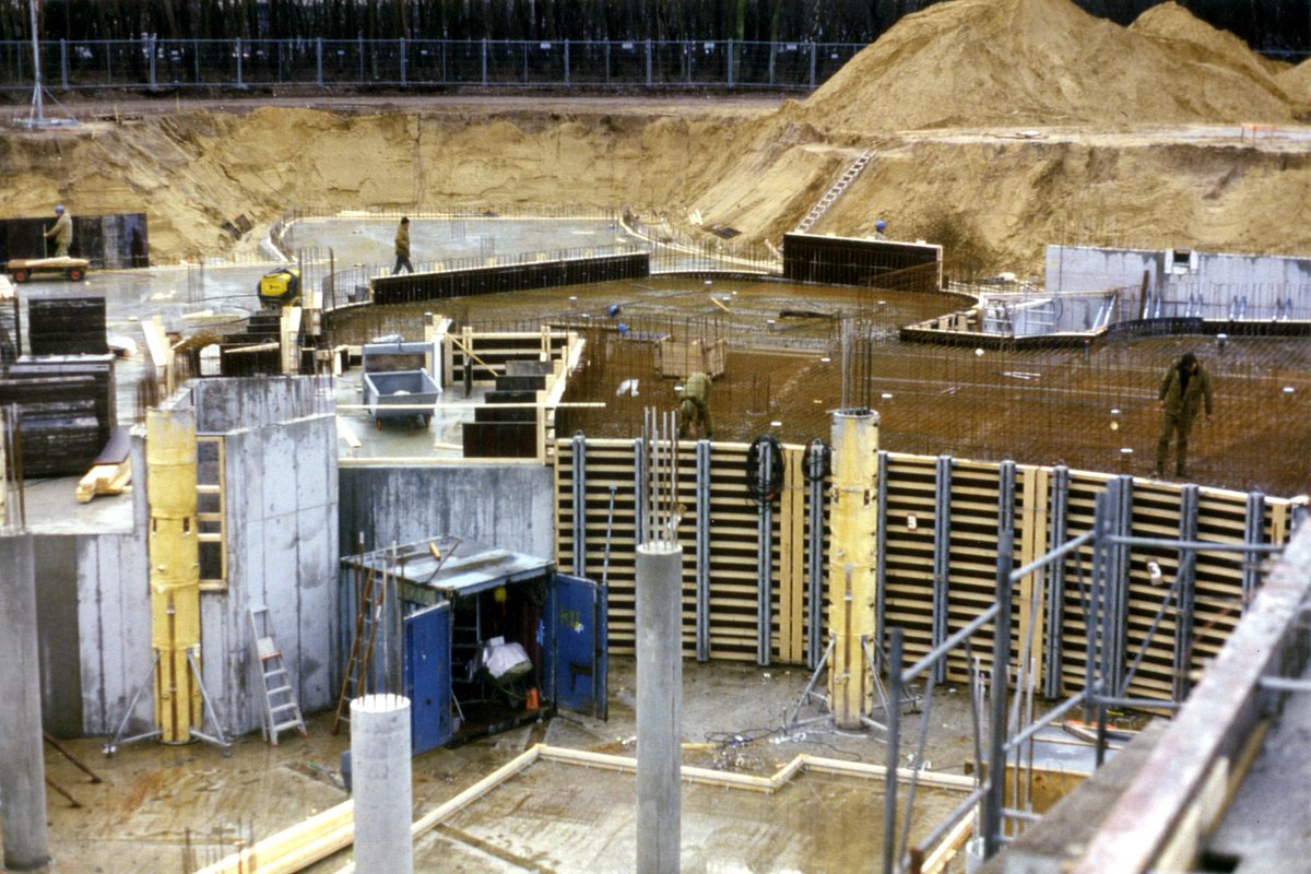 Hiep Hiep Hoeraaa! 🎉🎈Sanadome bestaat 25 jaar! 🎊 

Vandaag, precies 25 jaar geleden, openden wij voor het eerst de deuren voor onze gasten. Vanaf dat moment kun je bij ons terecht voor optimale ontspanning. 🙌 #25jaar #sanadome #nijmegen