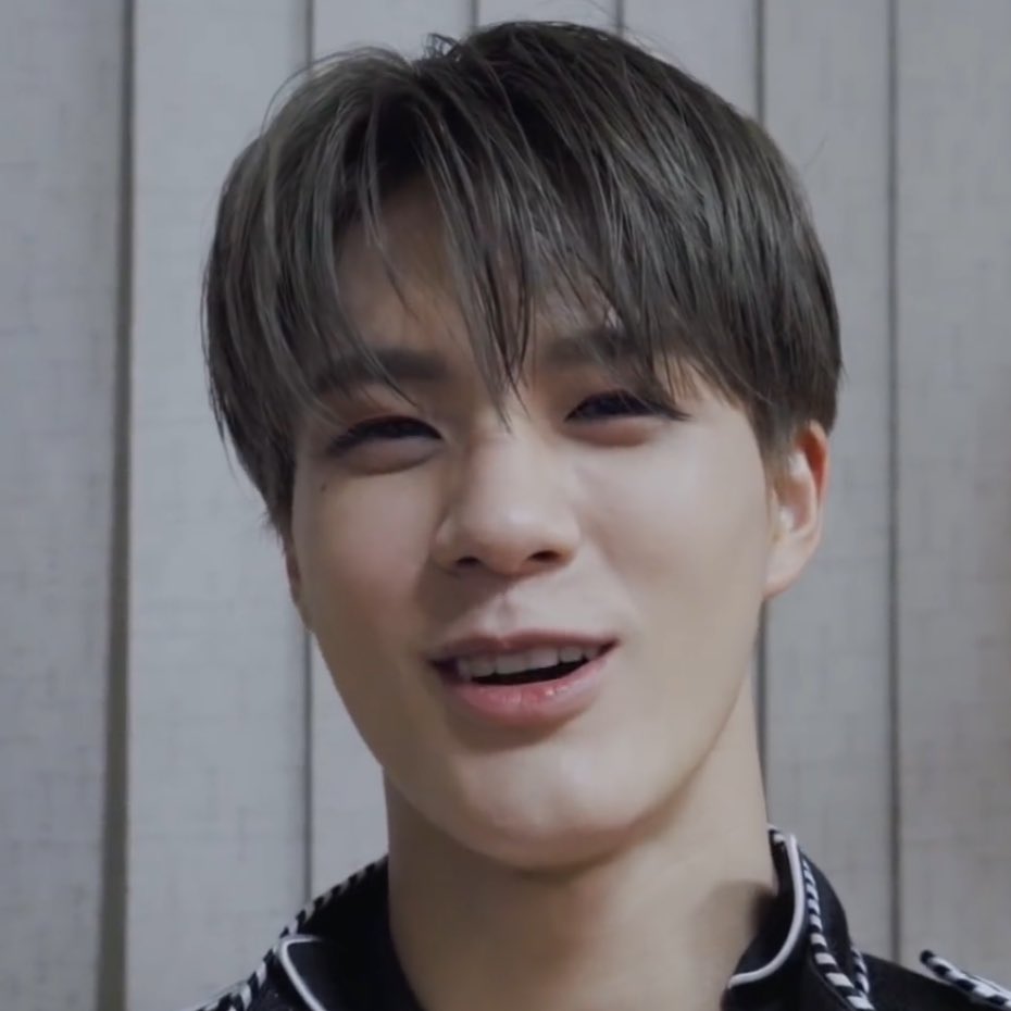 nnomintoday's tweet photo. แฟนน้องแจมินหล่อจังเลยค่ะ https://t.co/ZEdKwqoL7T