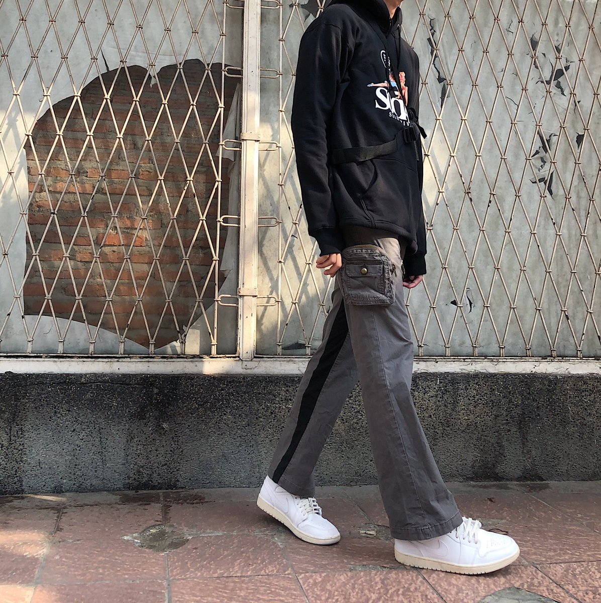 gegeadita's tweet photo. Ootd https://t.co/JWjYpXxIv7