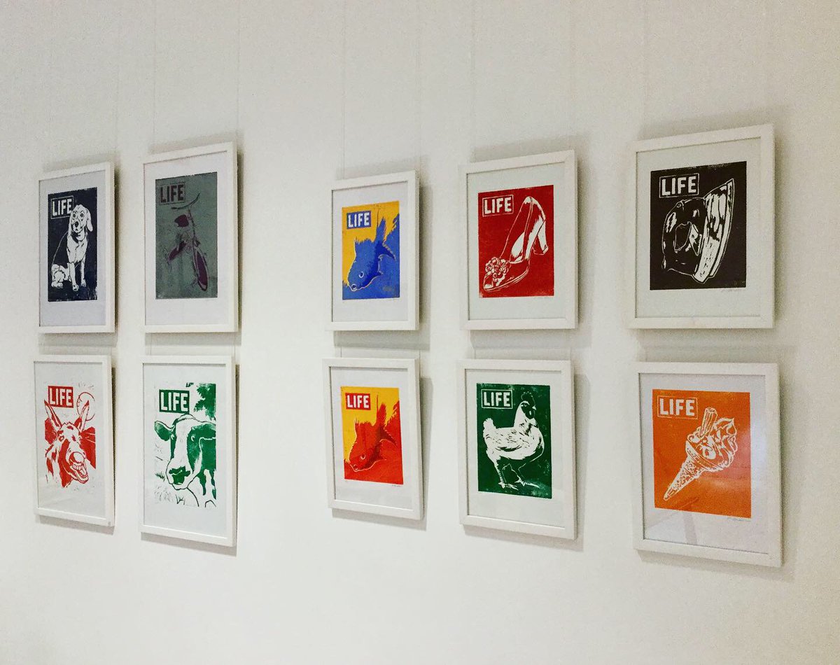 KirstyJKerr's tweet photo. After a lockdown hiatus... pleased to now have this exhibition up @thebeehiveldn’s #OneWallGallery - by local artist @artanderson2 👏🎨 ‘Covers to the Everyday’ is a series of #linocut prints inspired by the iconic LIFE magazine cover #SupportLocalArtists
https://t.co/qqDlhZBn53 https://t.co/eZkuK7XA0K