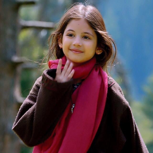 Munni an Iconic Character played by the lifeline of the film, harshali malhotra. The couldn't speak a single word throughout the film but won our hearts by her emotions and innocence. She was the show Stealer of the film. Nawaaz as Chand Nawaab shone as well.