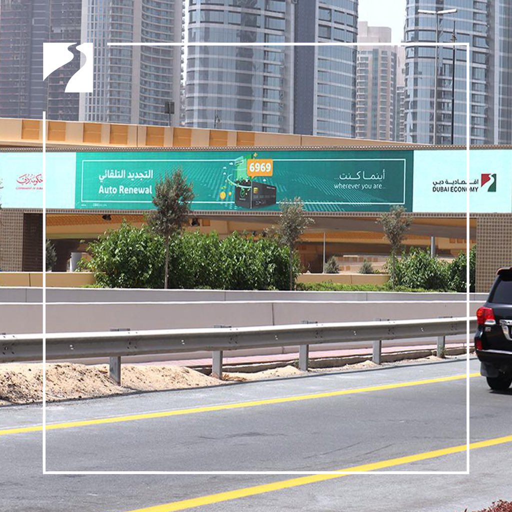 DET_BRL's tweet photo. The #BRLsector in @Dubai_ded is carrying out an awareness campaign on the #InstantLicence, #DEDTrader licence, #AutoRenewal, &amp; #ElectronicMOA, through screens in Sheikh Zayed Road.
Your satisfaction always comes first.
#BRLsector #BRLservices https://t.co/LyE8mhS1Wm