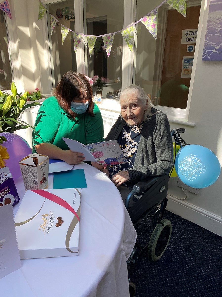 torcare's tweet photo. Torcare's Nursing Centre recently saw resident Mrs Joyce Evans celebrate her 88th birthday. Joyce was showered with gifts and presents and was presented with a delicious cake. Many happy returns! #birthday #Torcare #carehome #carework #community #dementiacare #cornwall https://t.co/rPdO0qXpLw